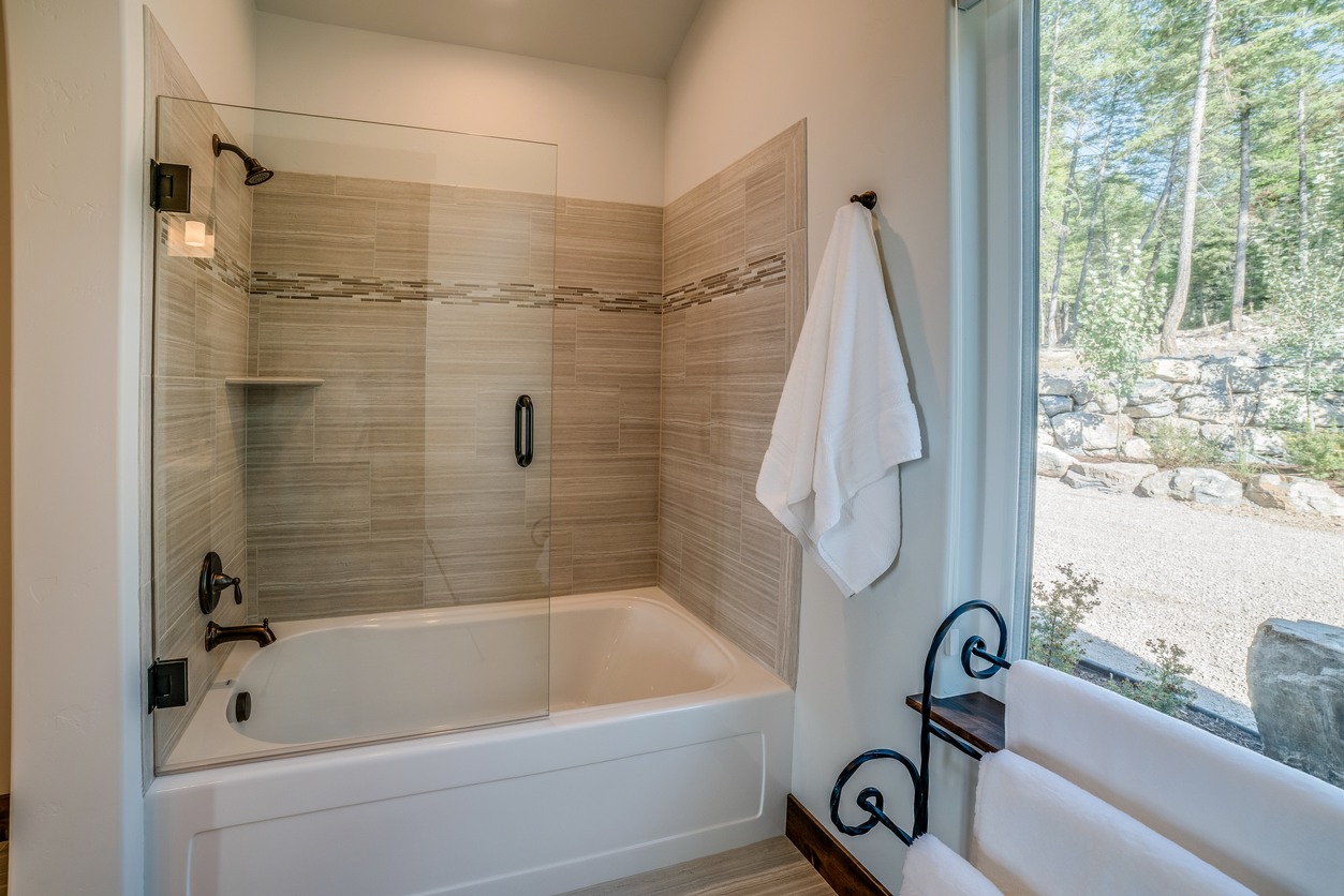 Shower & Tub Installation in Keller